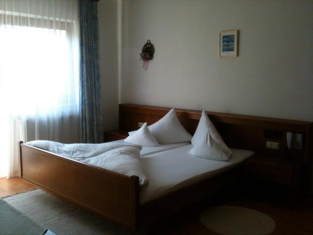 Pension Larchenhof Maurach  Ngoại thất bức ảnh